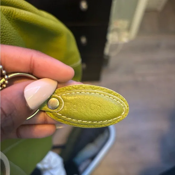 Stylish Green Leather Hobo Bag - Picture 4 of 4